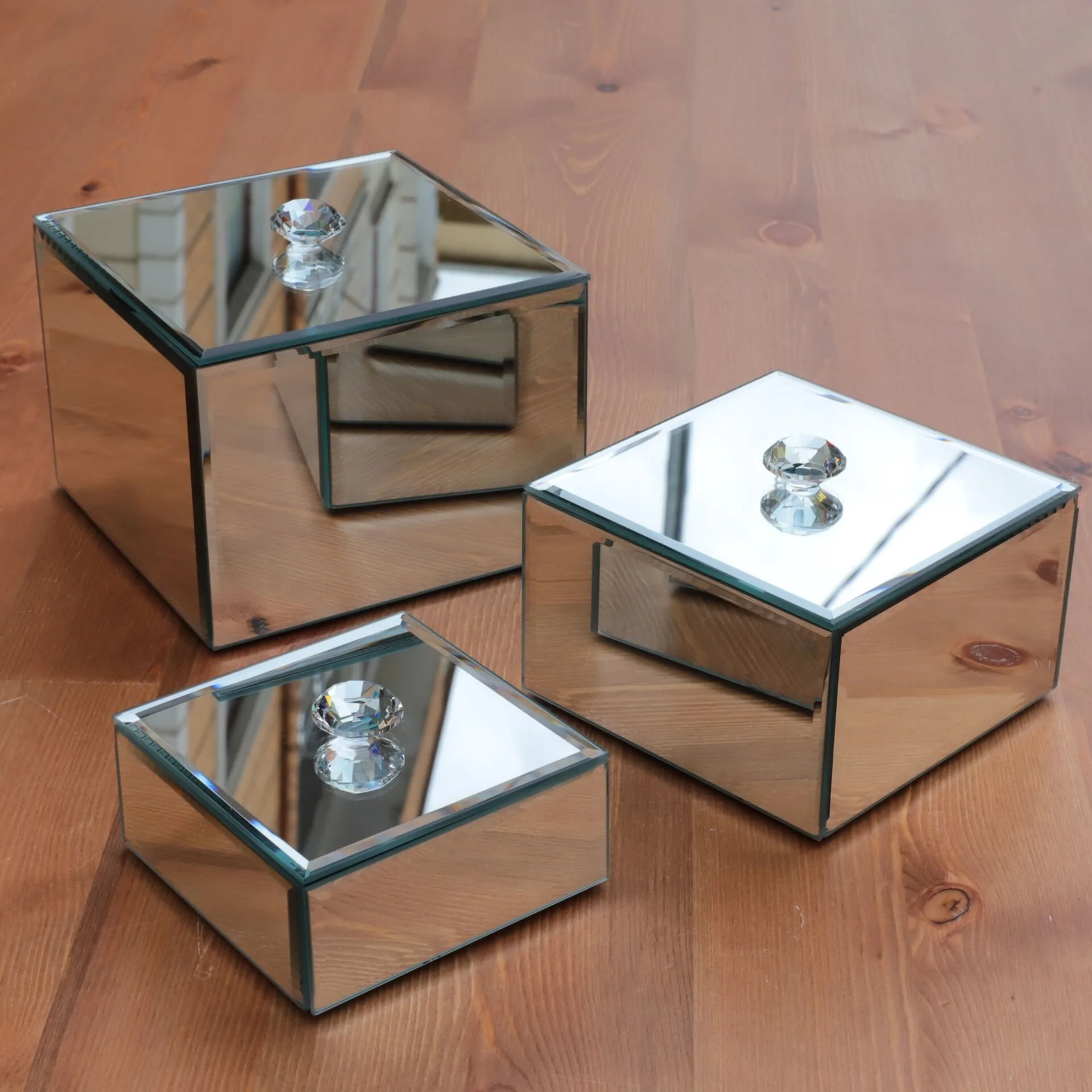 3LÜ KARE GÜMÜŞ MÜCEVHER KUTUSU SET
