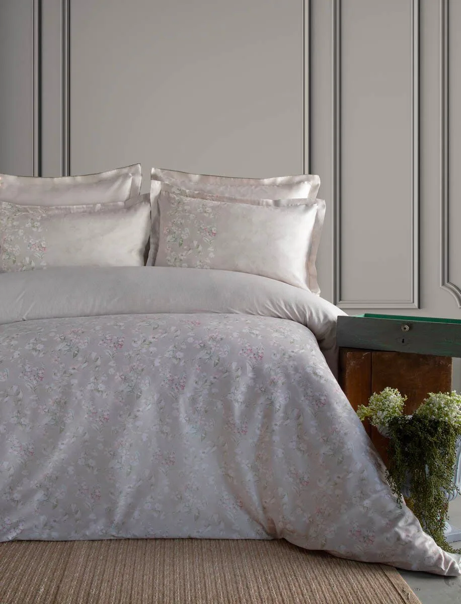 FRANNY ELEGANCE SATEN ÇİFT KİŞİLİK NEVRESİM TAKIMI - BEİGE