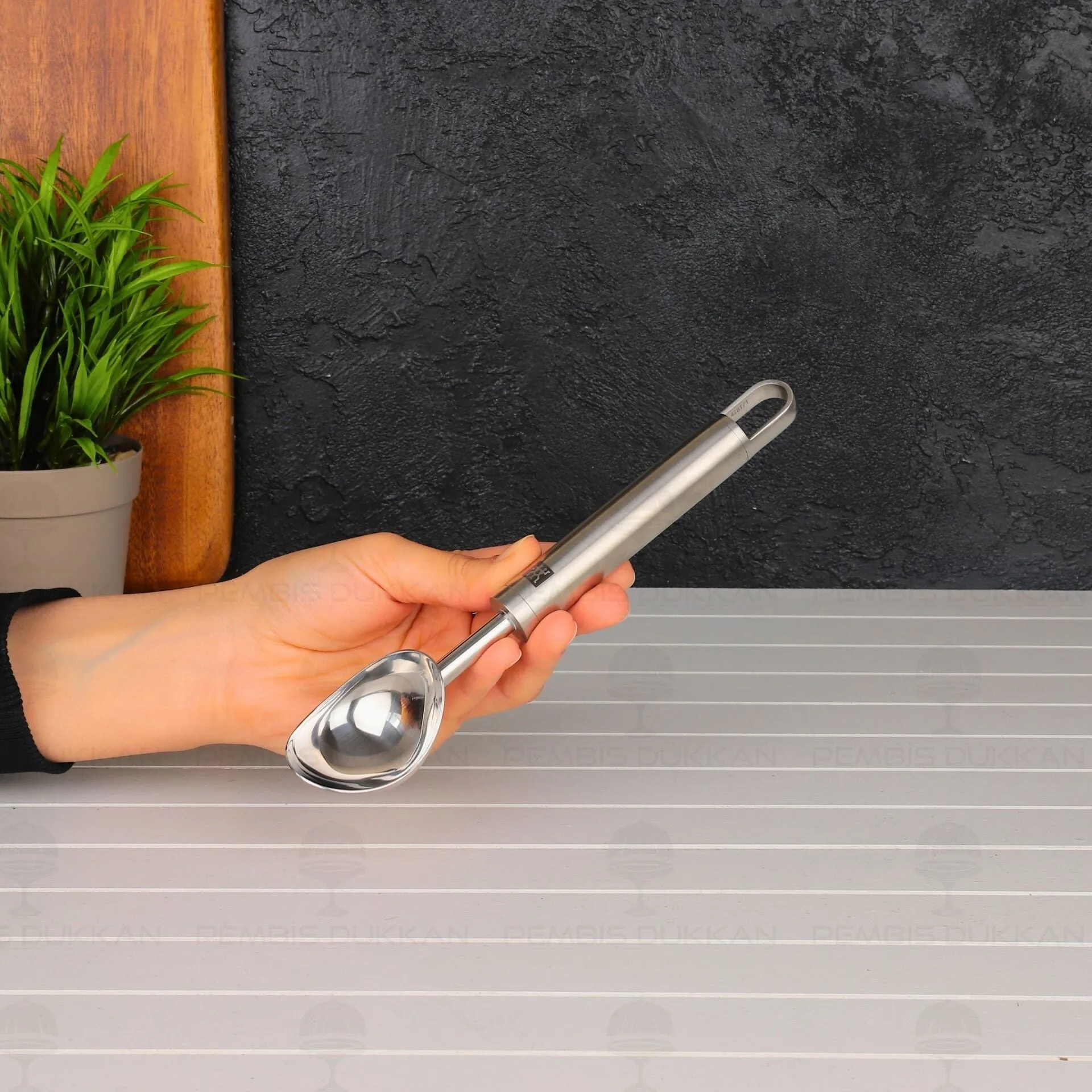 ZWILLING Pro Dondurma Kaşığı | 18/10 Paslanmaz Çelik | 21 cm 1002516